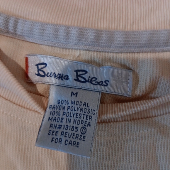 & Other Stories Cream Short Sleeve Tee - Picture 3 of 4